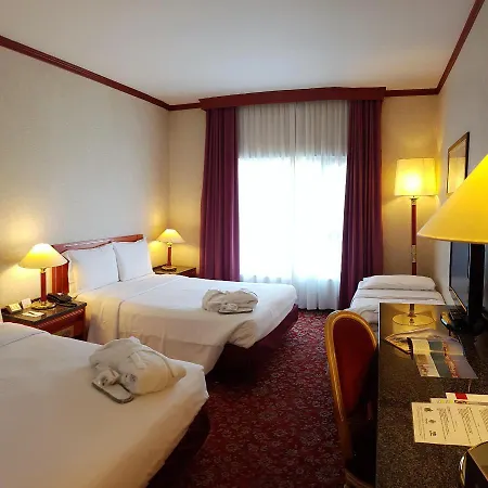 Russott 4*