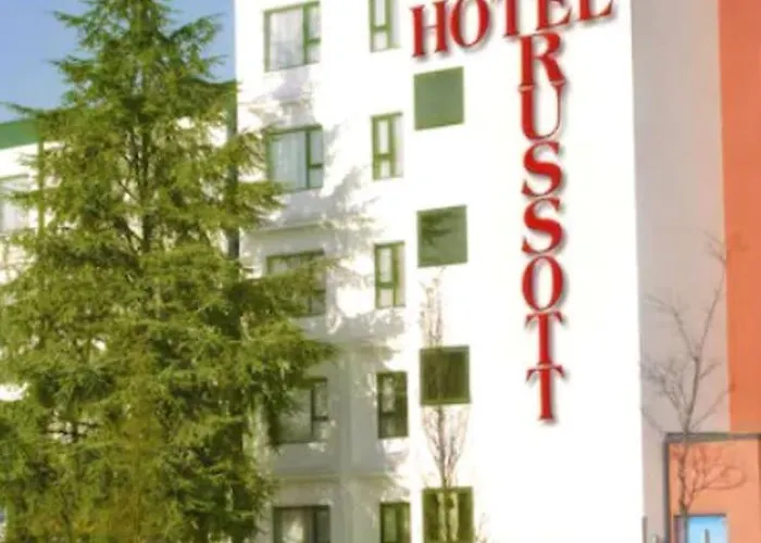 Russott Местре